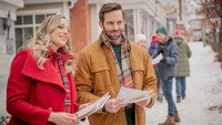 «Just Like a Christmas Movie (2023)» — обои к фильму #2