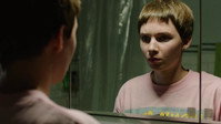 «А потом он меня поцеловал (2021)» — обои к фильму #1