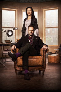 Постер сериала «Элементарно (2012 - 2019)» — (39 из 161)