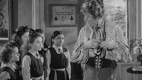 «Красотки из Сент-Триниан (1954)» — обои к фильму #1
