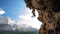 «Climbing Iran (2020)» — обои к фильму #1
