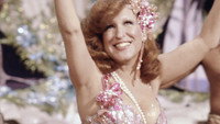 «Bette Midler: Ol' Red Hair Is Back (1977)» — обои к фильму #1