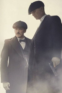Постер сериала «Острые козырьки (2013-2022)» — (53 из 171)