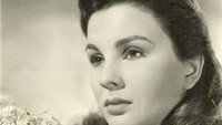 «The Woman in the Hall (1947)» — обои к фильму #1