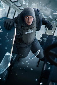 Постер сериала «Последний рубеж (2025)» — (11 из 42)