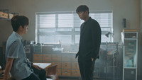 Han Su Wakes up from a Coma