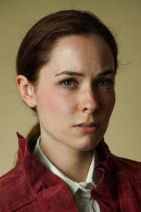 Adrianne Knapp profile