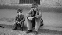 Обои к фильму «Похитители велосипедов (1948)» — (11 из 60)