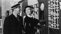 «Вход для персонала (1933)» — обои к фильму #2