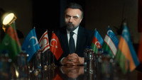 «Я не могу вписаться в этот мир (2022)» — обои к сериалу #5