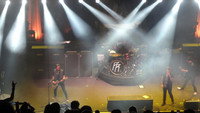 «Papa Roach: Live from Nokia (2013)» — обои к фильму #4