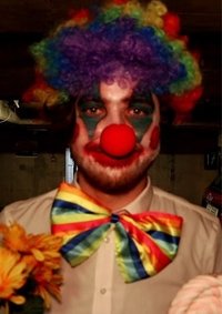 Imagem do Filme Untitled Spooky Clown in A Car Park Movie