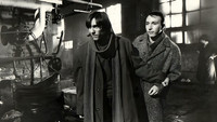 «Билет в Красный театр, или Смерть гробокопателя (1992)» — обои к фильму #1