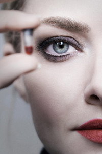 Постер сериала «Выбывшая (2022)» — (5 из 23)