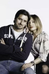Постер сериала «Здесь командую я (2011-2012)» — (1 из 4)