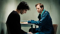 «Дела человеческие (2021)» — обои к фильму #2