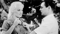 «Девчачий город (1959)» — обои к фильму #2