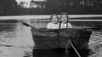 «Никогда не бери сладости у незнакомых (1960)» — обои к фильму #3