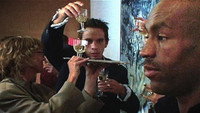 «Секс, политика и коктейли (2002)» — обои к фильму #1