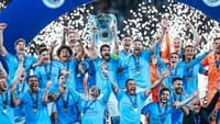 Unidos: Manchester City Tricampeão