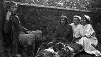 Обои к фильму «Часы надежды (1955)» — (26 из 31)