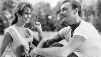 «Уличный свет (1955)» — обои к фильму #8
