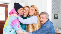 «Tills Frank skiljer oss åt (2019)» — обои к фильму #1