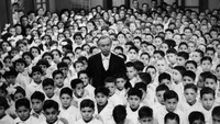«Когда на небо вызывают по списку (1945)» — обои к фильму #1