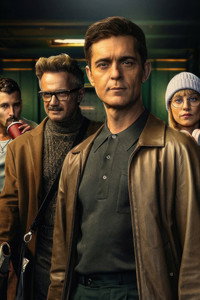 Постер сериала «Берлин (2023)» — (2 из 43)