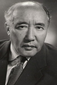 Mukhtar Auezov