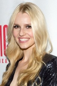Gia Crovatin as Dylan in Dirty Weekend