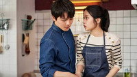 Обои к сериалу «Связь: Ешь, люби, убивай (2022)» — (19 из 34)