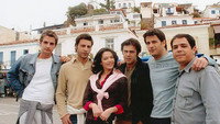«Erastis ditikon proastion (2004-2005)» — обои к сериалу #1