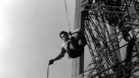 «À l'assaut de la Tour Eiffel (1947)» — обои к фильму #1