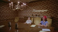 «Champagne for Breakfast (1980)» — обои к фильму #1