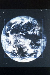 Постер фильма «A Rough Sketch for a Proposed Film Dealing with the Powers of Ten and the Relative Size of Things in the Universe (1968)» — (2 из 3)