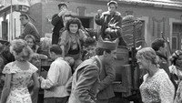 Обои к фильму «Часы надежды (1955)» — (21 из 31)