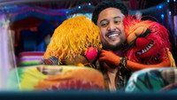 Обои к сериалу «The Muppets Mayhem (2023)» — (16 из 39)