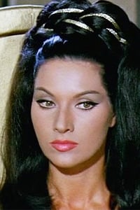 Helga Liné as Toraya in Labyrinth of Passion