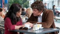 «Ты встретишь таинственного незнакомца (2010)» — обои к фильму #4