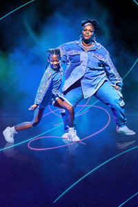 Постер сериала «Come Dance with Me (2022)» — (1 из 3)