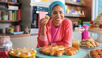 «Nadiya Bakes (2020)» — обои к сериалу #1