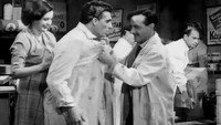 Обои к фильму «Thanasakis, o politevomenos (1954)» — (17 из 26)