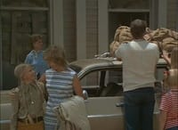 S03E01 - (1971)