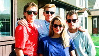 «Королевская девственница школы Святого Франциска (1987)» — обои к фильму #1
