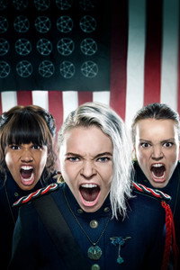 Постер сериала «Родина: Форт Салем (2020-2022)» — (16 из 55)