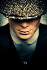 Постер сериала «Острые козырьки (2013-2022)» — (4 из 171)
