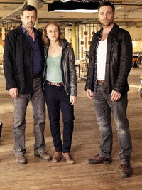 Постер сериала «Über die Grenze (2017)» — (1 из 1)