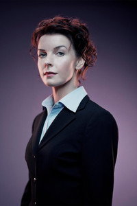 Постер сериала «Четыре тысячи четыреста (2004-2007)» — (20 из 38)