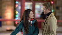 «Angel Falls Christmas (2021)» — обои к фильму #5